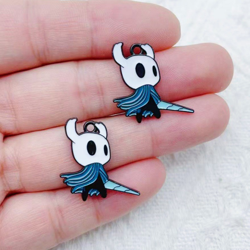 10 個合金ドリップオイル漫画アクセサリーペンダント DIY - Gaming Accessories Gifts のレビューと価格