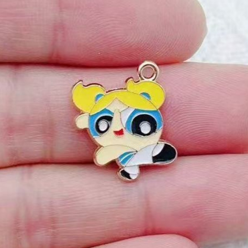10個入り 合金製オイルドリップ漫画ガールペンダント、DIY - Gaming Accessories Gifts のレビューと価格
